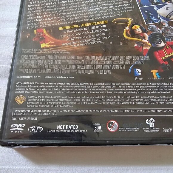 LEGO Batman The Movie: DC Super Heroes Unite DVD - Picture 4 of 7
